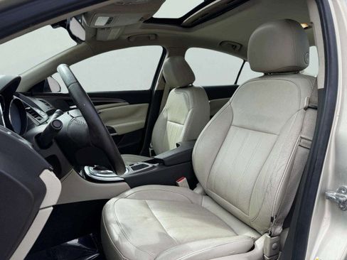 Used 2011 Buick Regal CXL Turbo w/ TO2 Preferred Equipment Group image 19