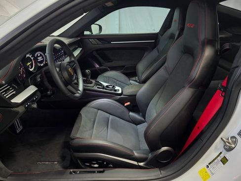 Certified 2022 Porsche 911 GT3 RWD image 13
