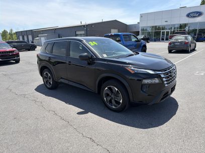 Used 2024 Nissan Rogue SV
