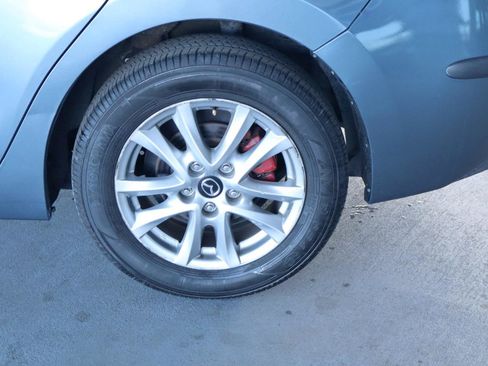 Used 2015 MAZDA MAZDA3 i Sport FWD image 11
