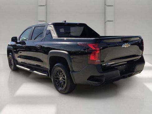Used 2024 Chevrolet Silverado EV W/T AWD/4WD image 3
