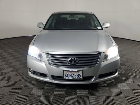Used 2009 Toyota Avalon Limited image 9