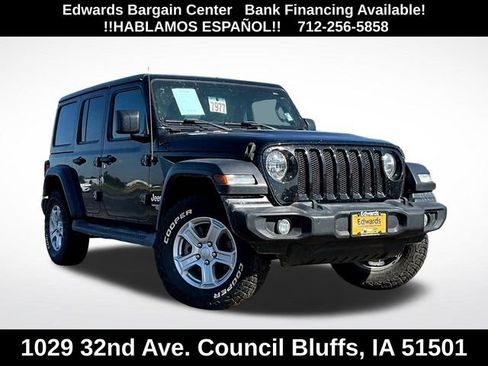 Used 2019 Jeep Wrangler Unlimited Sport S AWD/4WD image 2