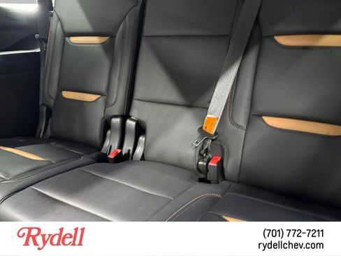 Used 2023 GMC Yukon AT4 w/ AT4 Premium Plus Package AWD/4WD image 16