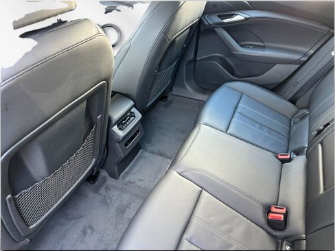 New 2025 Audi A6 e-tron Premium image 3