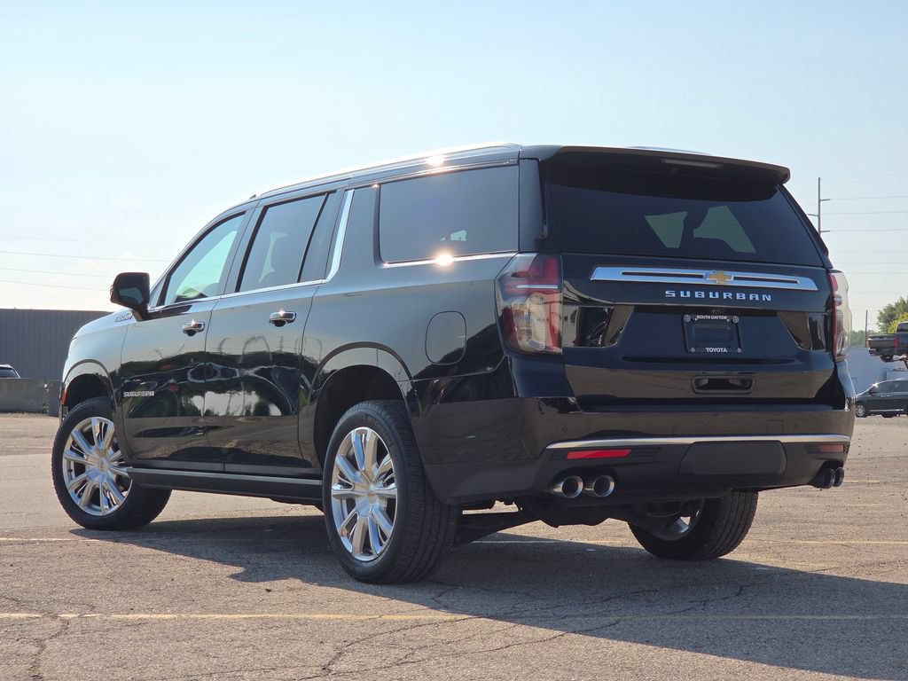 Used 2021 Chevrolet Suburban High Country w/ Premium Package AWD/4WD image 25