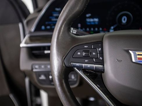 Used 2021 Cadillac Escalade ESV Premium Luxury w/ Driver Assist Tech Package AWD/4WD image 40