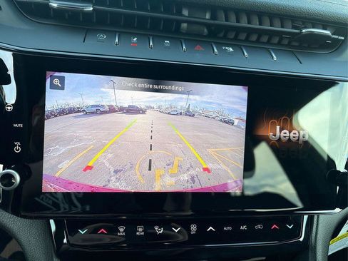 New 2026 Jeep Grand Cherokee Limited AWD/4WD image 27