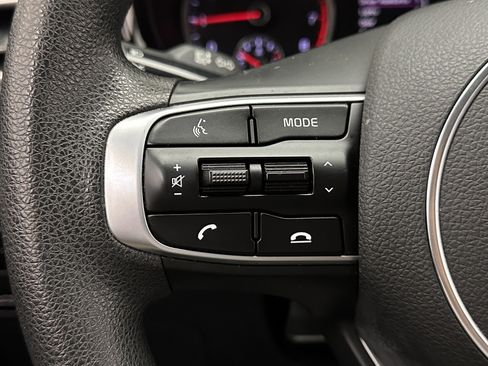 Used 2021 Kia K5 LXS image 21