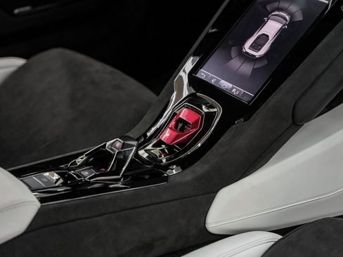 Used 2023 Lamborghini Huracan Tecnica image 31