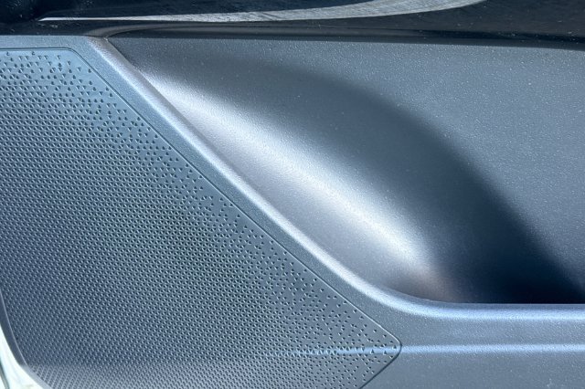 Certified 2025 Kia Niro EX Touring FWD image 24