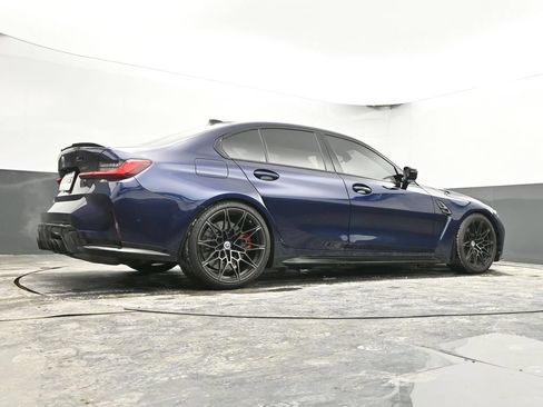 Used 2022 BMW M3 Competition w/ M Carbon Exterior Package AWD/4WD image 45