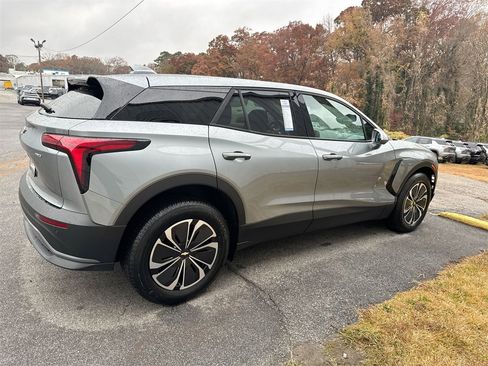 New 2025 Chevrolet Blazer EV LT image 33