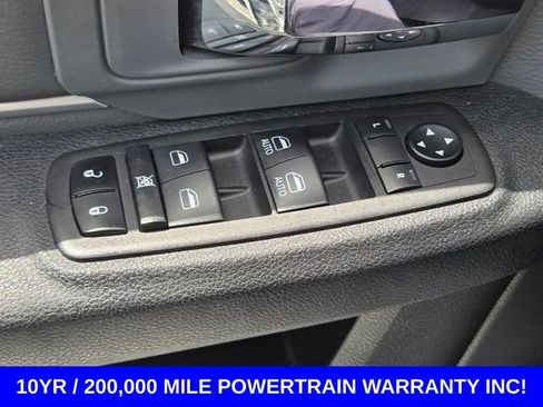 Used 2024 RAM 1500 Classic SLT AWD/4WD image 31