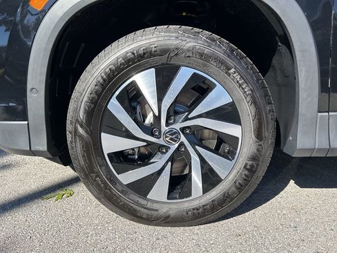 New 2026 Volkswagen Tiguan S AWD/4WD image 33