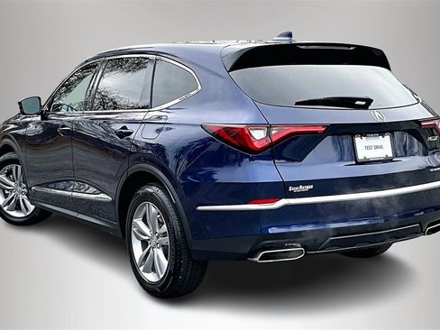 Used 2023 Acura MDX SH-AWD image 5