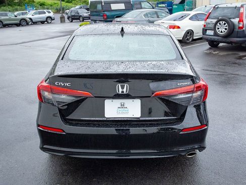 Certified 2024 Honda Civic Sport image 12