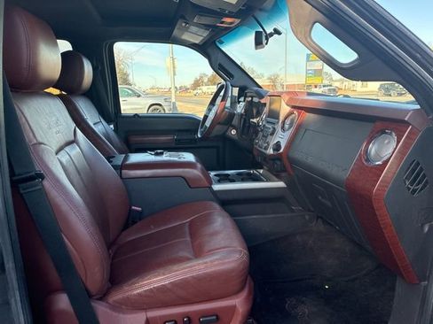 Used 2014 Ford F350 King Ranch w/ King Ranch w/Chrome Package image 14