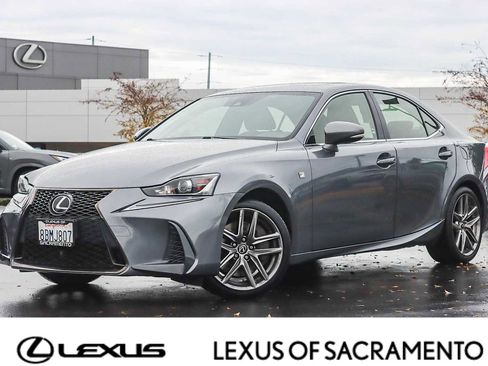 Used 2017 Lexus IS 200t image 1