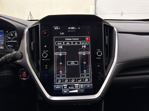 Certified 2025 Subaru Crosstrek 2.0i Premium image 19