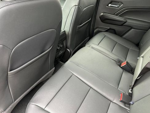 New 2026 GMC Canyon Elevation w/ Convenience Package image 11