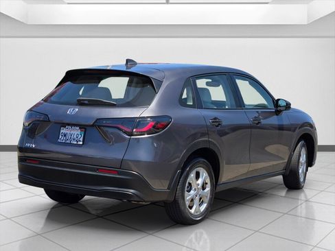 Certified 2024 Honda HR-V LX image 5