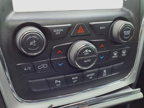 Used 2016 Jeep Grand Cherokee High Altitude AWD/4WD image 12