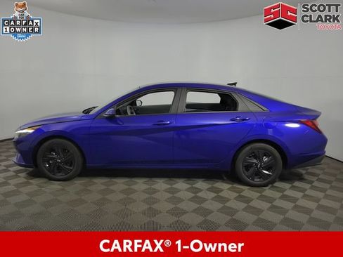Used 2023 Hyundai Elantra SEL w/ Cargo Package FWD image 4