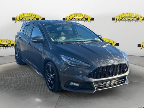 Used 2018 Ford Focus ST image 8
