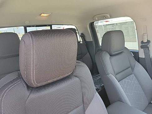 New 2026 Nissan Frontier SV w/ SV Convenience Package AWD/4WD image 43