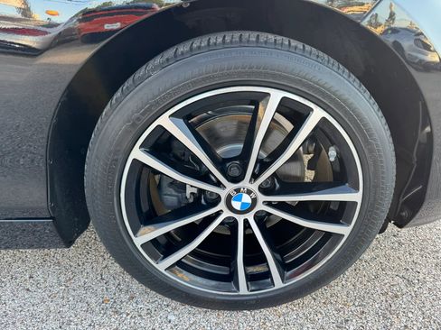 Used 2020 BMW 230i Coupe w/ Convenience Package RWD image 13
