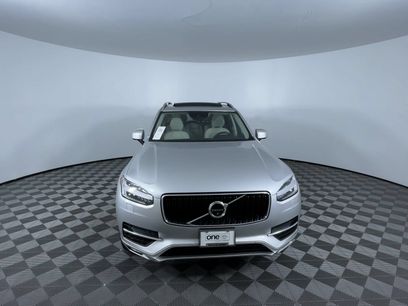 Used 2016 Volvo XC90 T6 Momentum