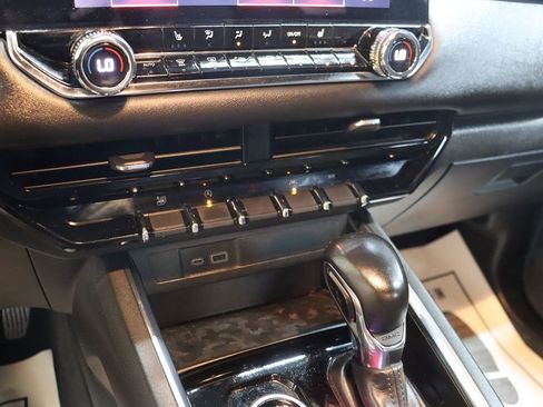 Used 2023 GMC Canyon Elevation w/ Convenience Package image 54