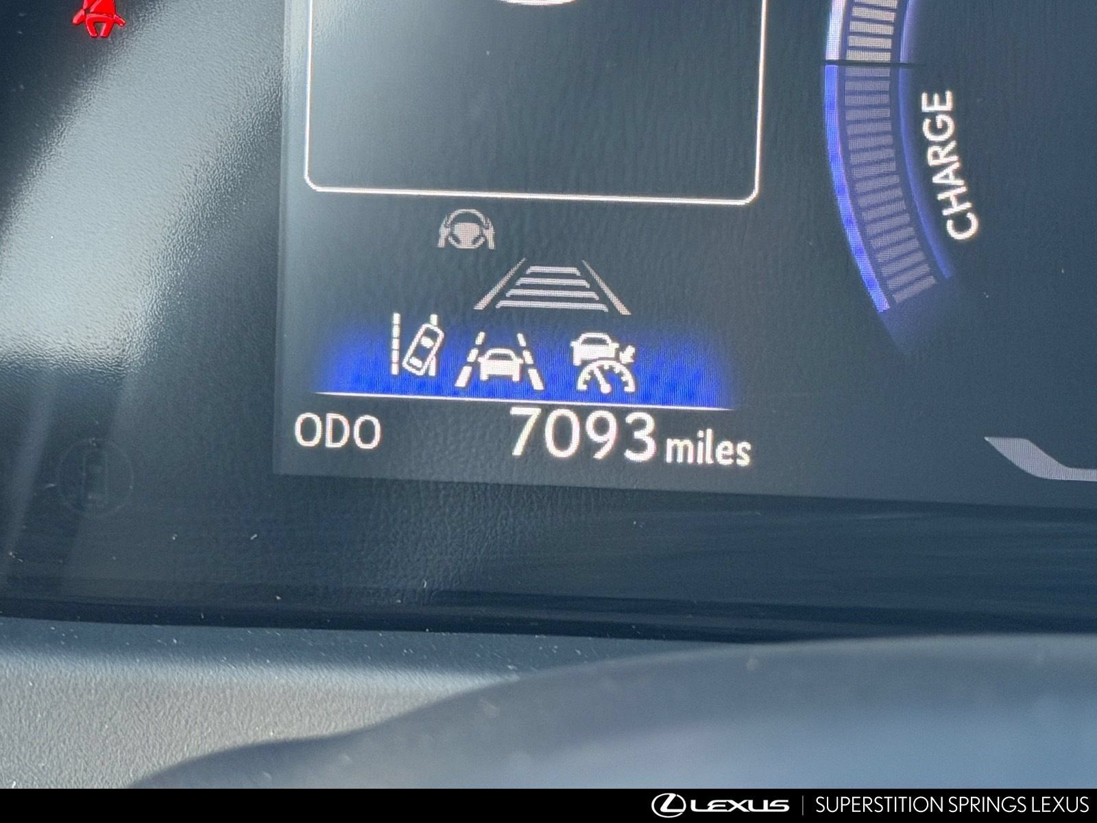 Certified 2026 Lexus UX 300h FWD image 17