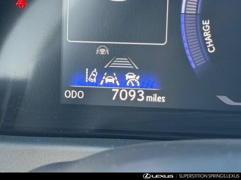 Used 2026 Lexus UX 300h FWD image 17
