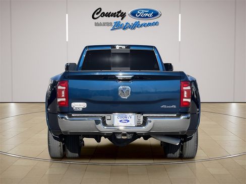 Used 2022 RAM 3500 Limited image 11