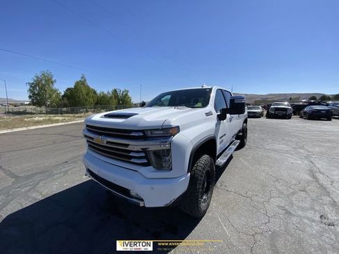 Used 2020 Chevrolet Silverado 3500 High Country w/ Z71 Off-Road Package AWD/4WD image 1