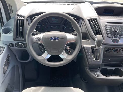 Used 2019 Ford Transit 150 XLT image 13