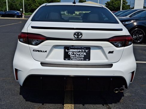 Used 2024 Toyota Corolla Sedan w/ SE Convenience Package FWD image 6