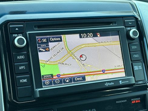 Used 2015 Toyota Tacoma 4x4 Double Cab w/ TRD Off-Road Package image 18