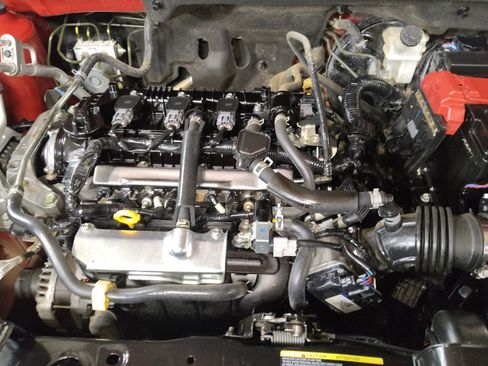 Used 2021 Nissan Kicks SR w/ SR Premium Package FWD image 30