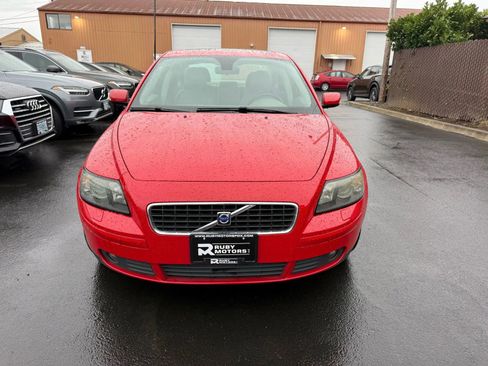 Used 2006 Volvo S40 T5 image 2