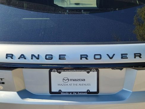 Used 2021 Land Rover Range Rover Sport HST image 9