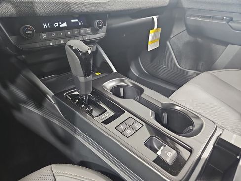 New 2026 Subaru Outback Limited image 24