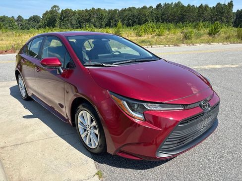 Used 2023 Toyota Corolla LE FWD image 16