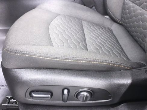 Used 2019 Chevrolet Equinox LT AWD/4WD image 29