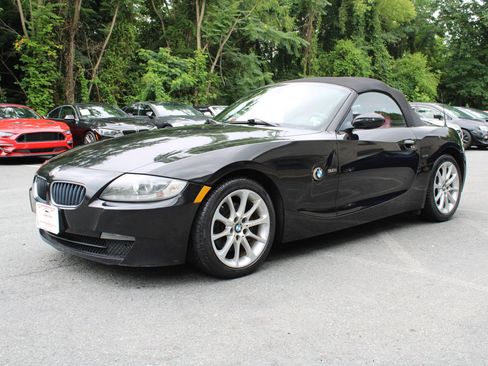 Used 2007 BMW Z4 3.0i image 3