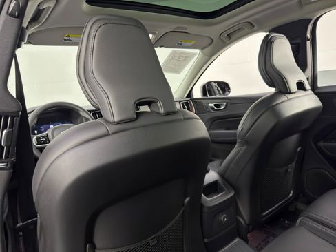 Used 2024 Volvo XC60 T8 Ultimate w/ Protection Package Premier image 37