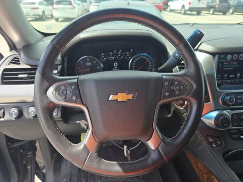 Used 2017 Chevrolet Tahoe Premier AWD/4WD image 5