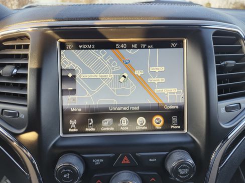 Used 2015 Jeep Grand Cherokee Summit w/ Platinum Series Group image 4